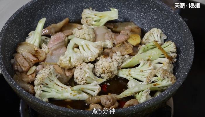 菜花炒肉做法步骤：10