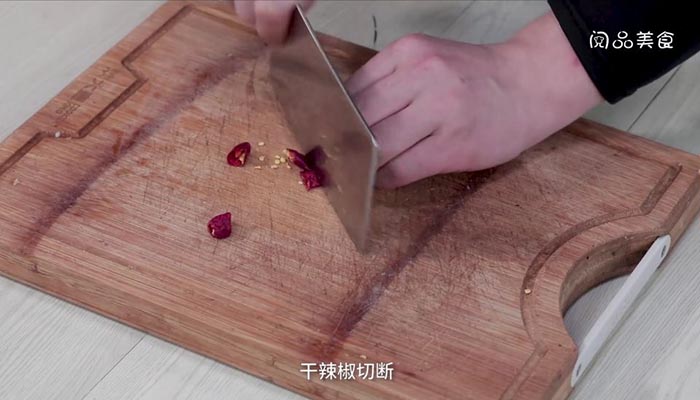 酸辣土豆丝做法步骤：5